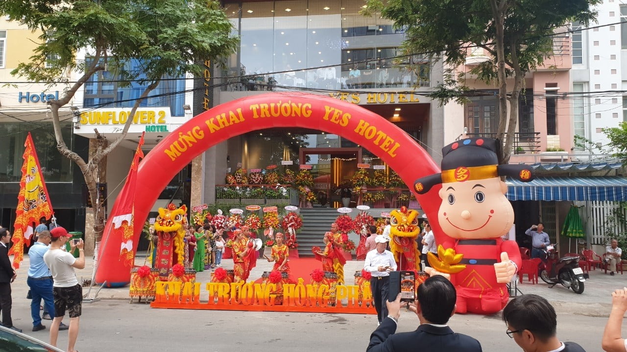 Tưng bừng khai trương Yes Hotel - Đà Nẵng 11 z2446969739536 9f716a91dfb15bab5b90c653db795bdf