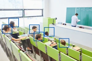 Giải pháp điểm danh thông minh cho trường học 6 Camera AI giúp nhận diện khuôn mặt chính xác