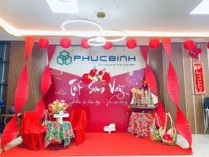Thông báo lịch nghỉ Tết Nguyên đán Ất Tỵ 2025 3 Không khí Tết tại văn phòng Phúc Bình