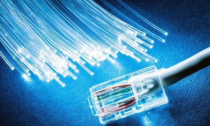 So sánh dây mạng cáp quang và dây cáp đồng