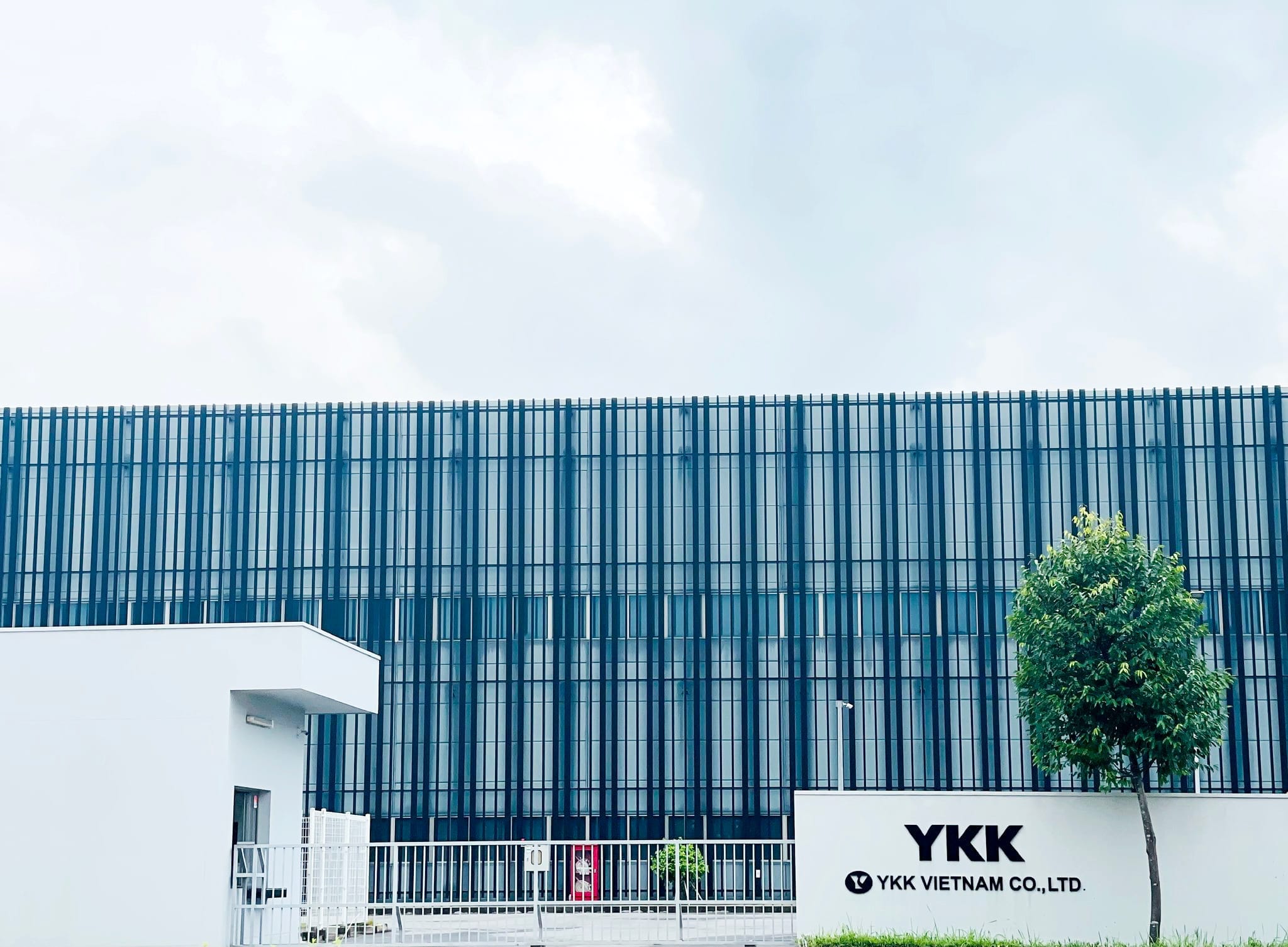 Nhà máy YKK Hà Nam