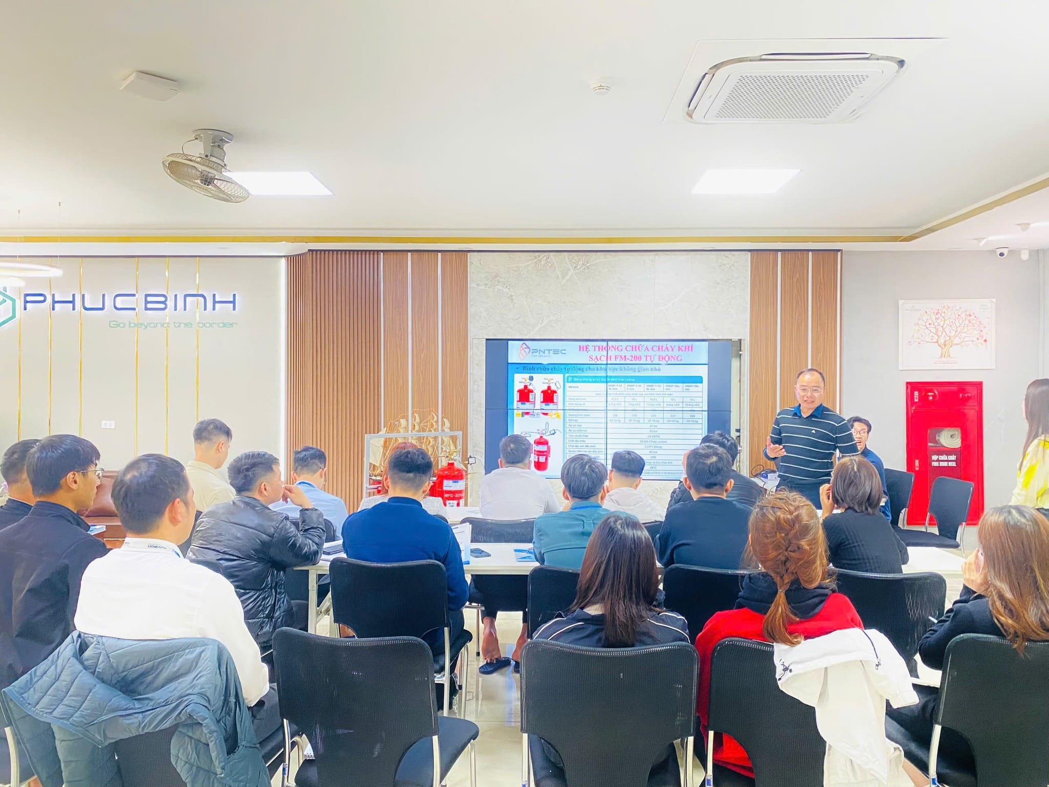 CBNV Phúc Bình tập trung đào tạo