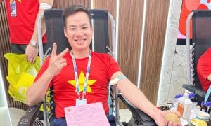 Phúc Bình tổ chức ngày hội hiến máu "Giọt hồng sẻ chia" 20 CBNV Phúc Bình hiến máu nhân đạo