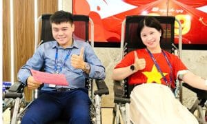 Phúc Bình tổ chức ngày hội hiến máu "Giọt hồng sẻ chia" 21 CBNV Phúc Bình hiến máu nhân đạo