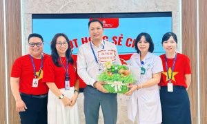 Phúc Bình tổ chức ngày hội hiến máu "Giọt hồng sẻ chia" 17 Cảm ơn các y bác sĩ bệnh viện 19-8 Bộ Công an và CBNV Phúc Bình cùng người nhà
