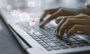 AI (Trí tuệ nhân tạo) có thể tạo ra hàng loạt email trong thời gian ngắn