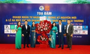 Phúc Bình tài trợ Toạ đàm Doanh nhân tư nhân 1983 Giao thương 38 Toạ đàm Doanh nhân tư nhân 1983 Giao thương