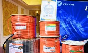Nhà máy sản xuất liên doanh Việt Hàn – Huviron ra mắt cáp chống cháy mới 4 Các sản phẩm cáp chống cháy, cáp mạng... được giới thiệu tại chương trình