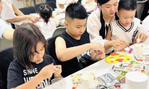 Vui hội trung thu tại Phucbinh Group: Khám phá vũ trụ kỳ diệu cùng Thỏ ngọc 14 Các bé vui trung thu tại Phucbinh Group