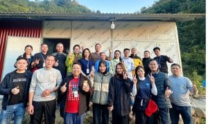 Các thành viên Ngọn Hải Đăng đến thăm lại điểm trường Tả Xáy và khánh thành bếp ăn, nhà vệ sinh