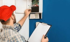 Dấu hiệu cảnh báo hệ thống PCCC hư hỏng, cần bảo trì 5 Tủ báo cháy trung tâm bị lỗi có thể gây hiện tượng báo cháy giả liên tục