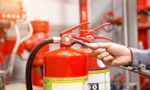 Phòng ngừa cháy nổ, đảm bảo an toàn PCCC Tết 2026 4 Định kỳ bảo trì các thiết bị chữa cháy, bình chữa cháy