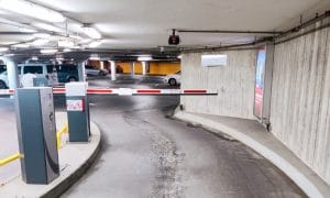 Kiểm soát vào ra thông qua hệ thống barrier tự động