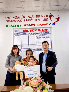 Quỹ Phucbinh Donation tài trợ mổ tim cho em
